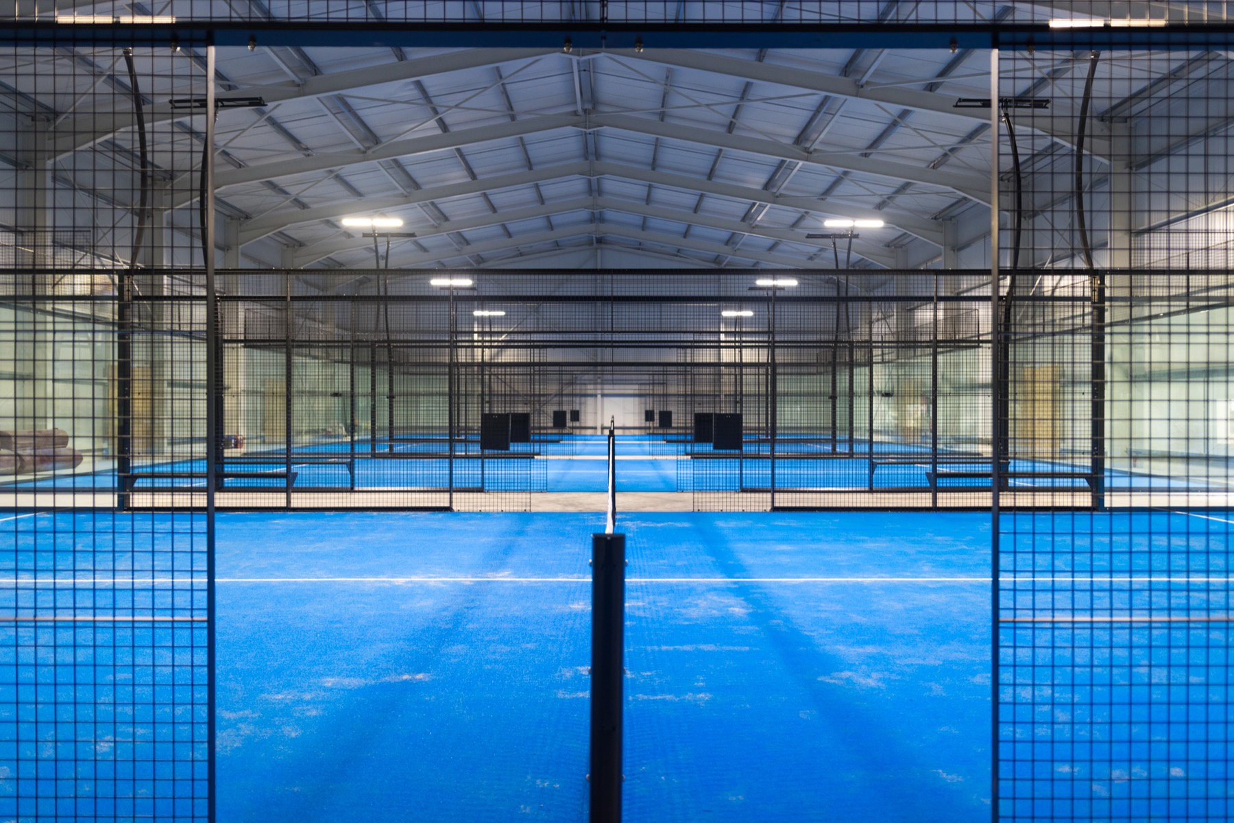 Terrain indoor 1 — Pulse Padel Wavre